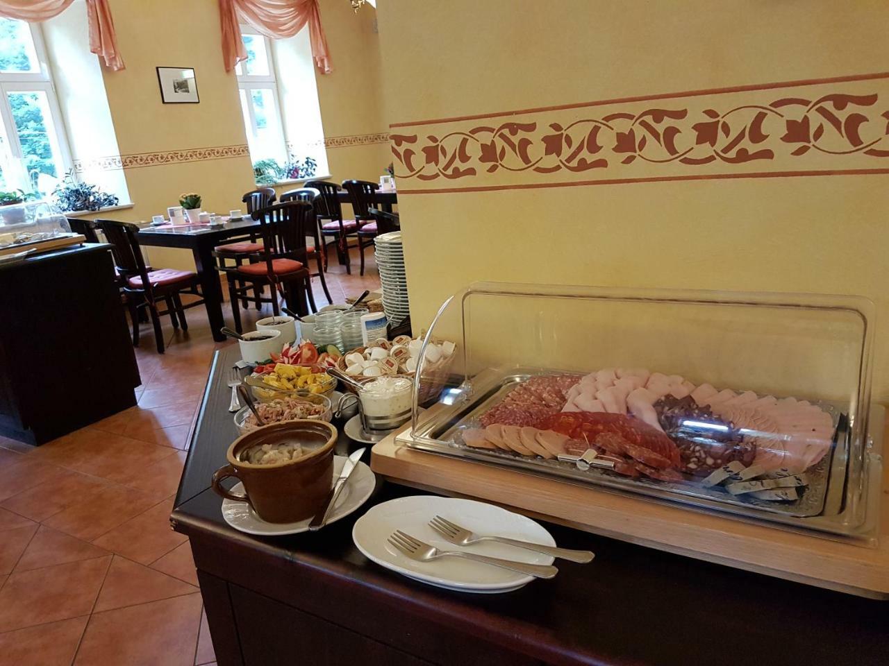 Hotel Garni Dekorahaus Bad Schandau Ngoại thất bức ảnh