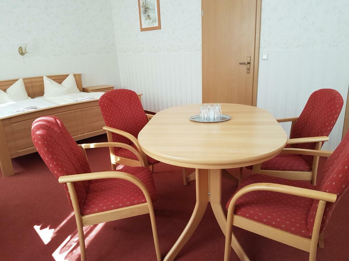 Hotel Garni Dekorahaus Bad Schandau Ngoại thất bức ảnh