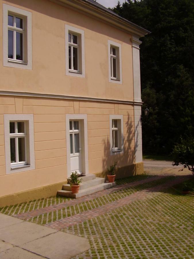 Hotel Garni Dekorahaus Bad Schandau Ngoại thất bức ảnh