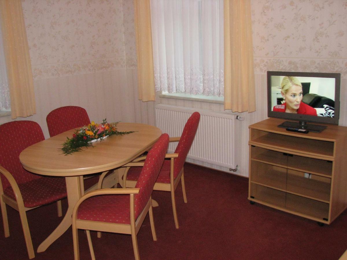 Hotel Garni Dekorahaus Bad Schandau Ngoại thất bức ảnh